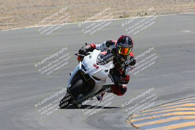 media/Apr-09-2023-SoCal Trackdays (Sun) [[333f347954]]/Turn 10 (115pm)/